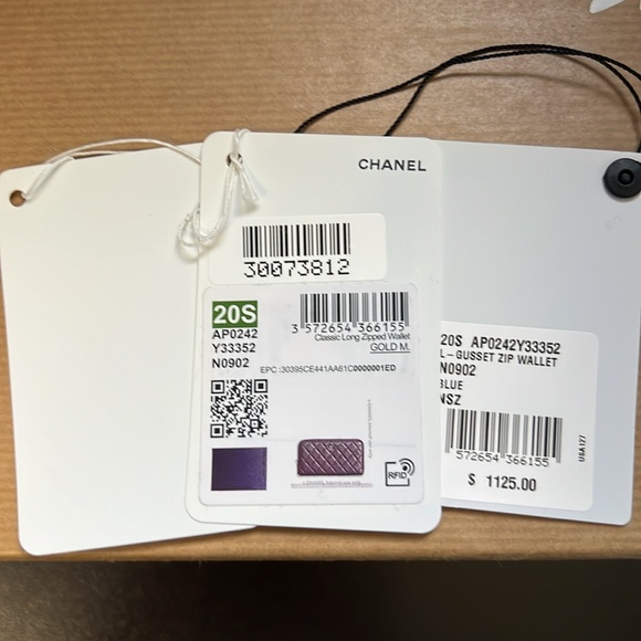 CHANEL Blue Quilted Wallet - Picture 11 of 11